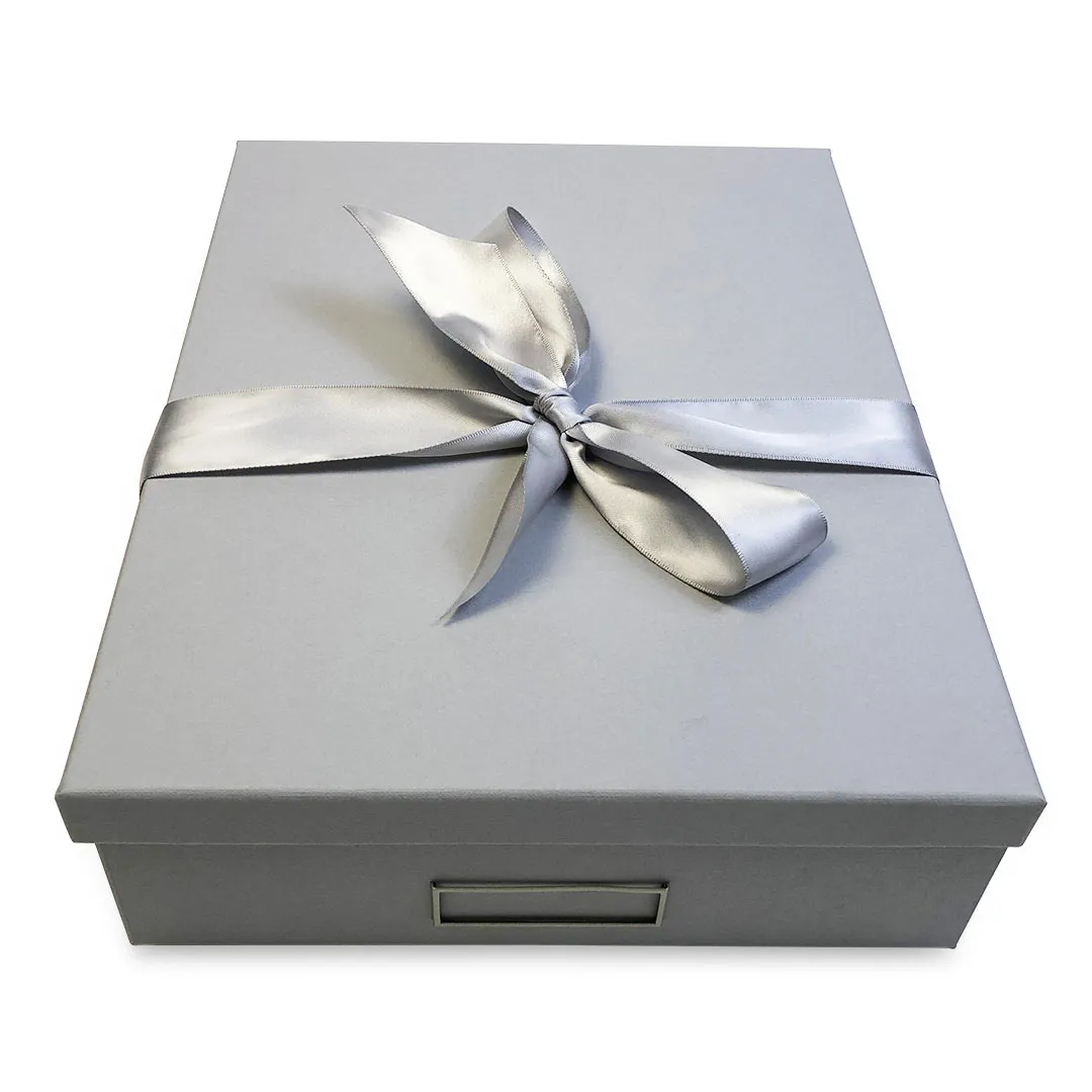 30 pairs of ASSORTED SOCKS in keepsake box