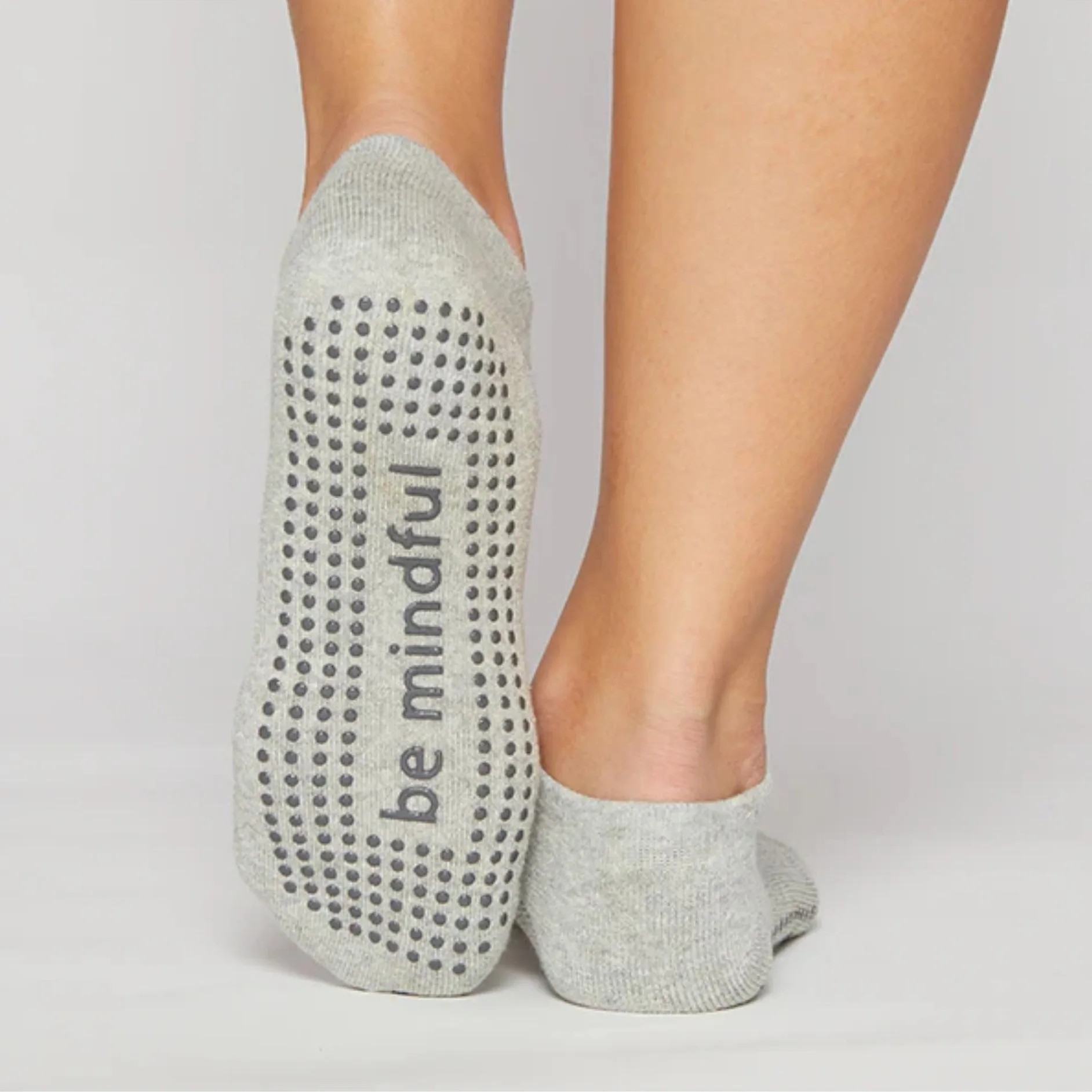Be Mindful - Heather Cool Gray Grip Socks (Barre / Pilates)