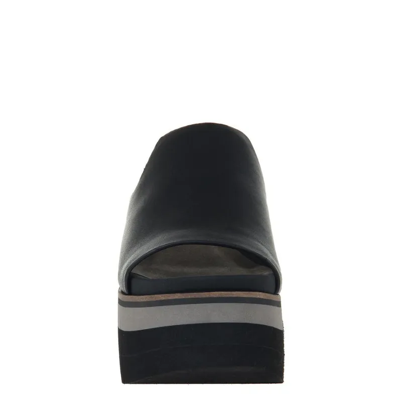 Flow Platform Wedge • Black