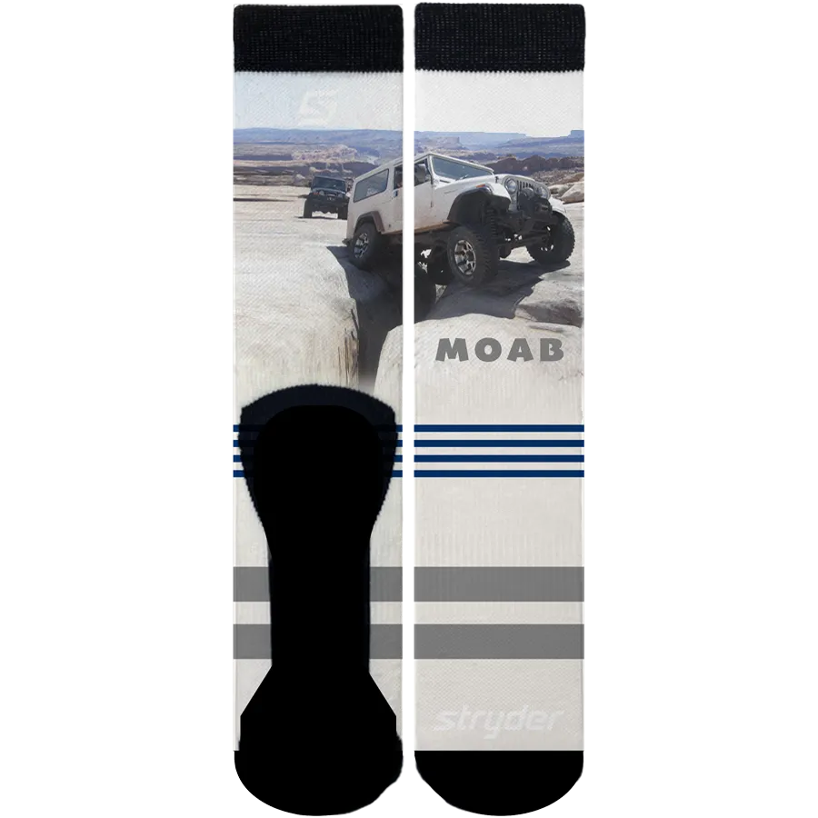 Moab Jeep White Socks