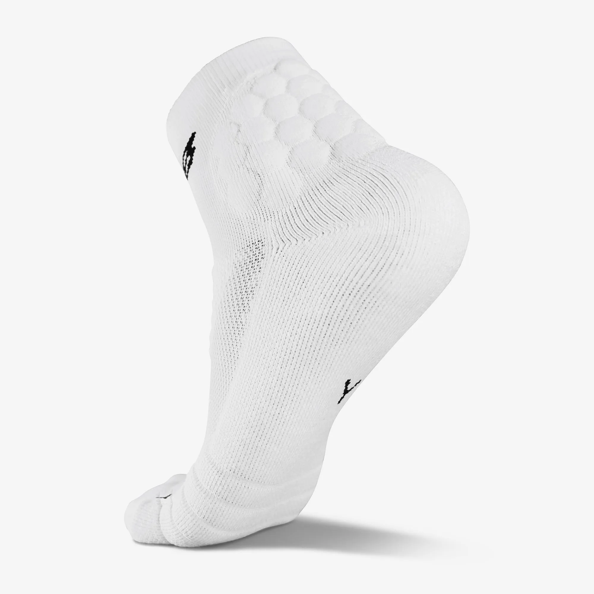 PADDED QTR SOCKS 2.0 (WHITE)